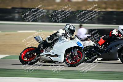 media/Oct-25-2025-2WTD (Sat) [[1e4a1f2fa2]]/B Group/Session 5 (Turn 2)/